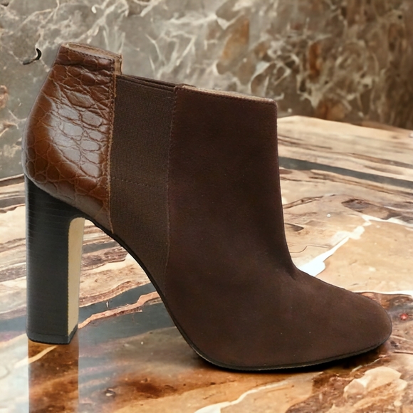 Trina Turk Shoes - Trina Turk Wilshire Chocolate Brown Suede & Leather Ankle Boots - size  7½ M B